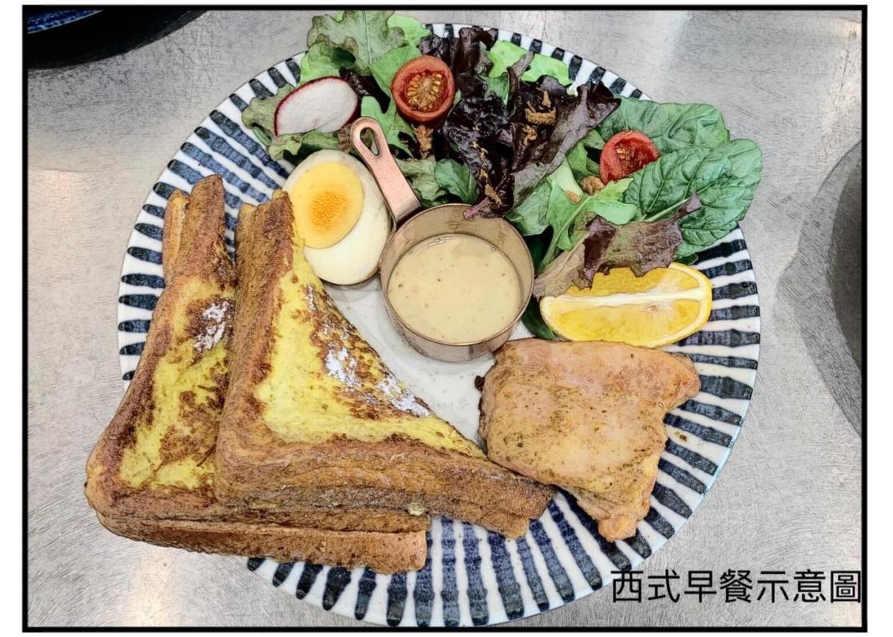 Here Homestay Zhongpu Bagian luar foto