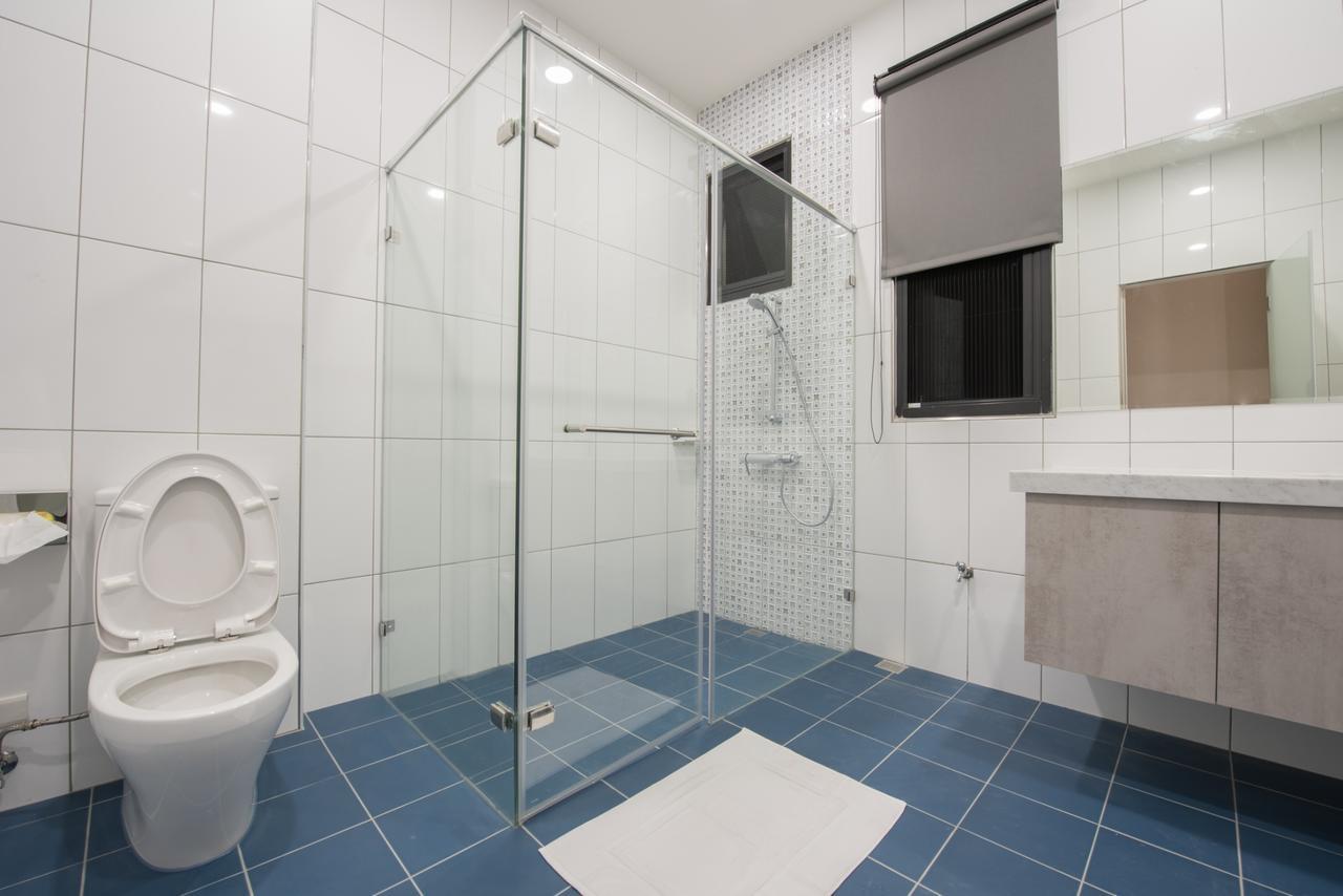 Here Homestay Zhongpu Bagian luar foto