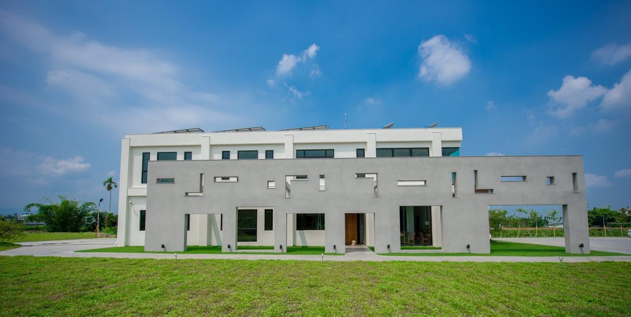 Here Homestay Zhongpu Bagian luar foto