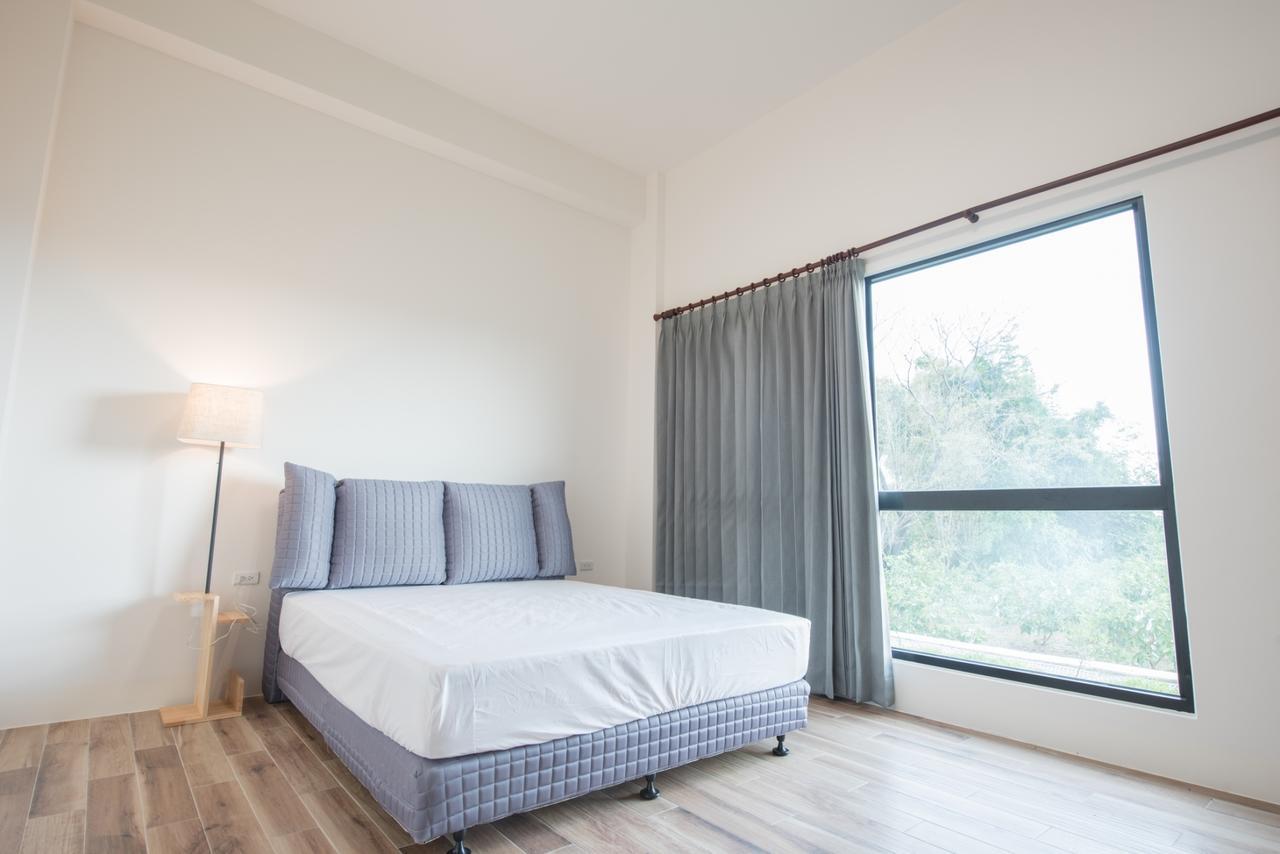 Here Homestay Zhongpu Bagian luar foto